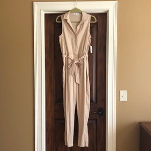 NWT Bella Dahl Tan Jumpsuit